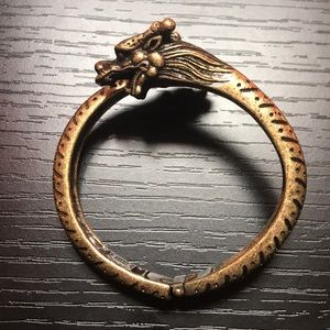 Dragon bracelet